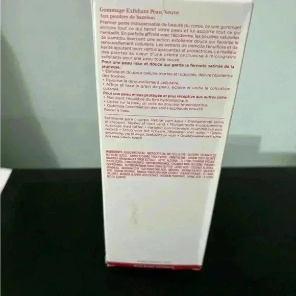 Clarins exfoliating Body scrub New in Box - Picture 3 of 8